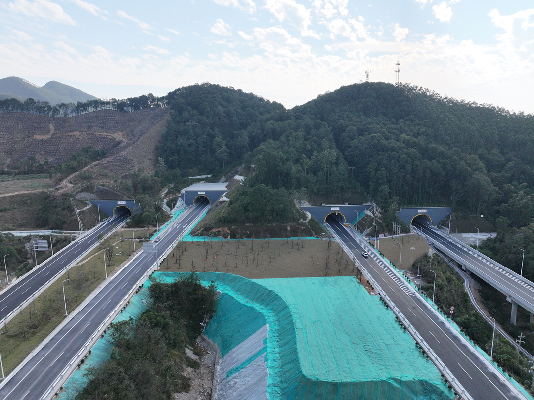大端隧道_副本.jpg